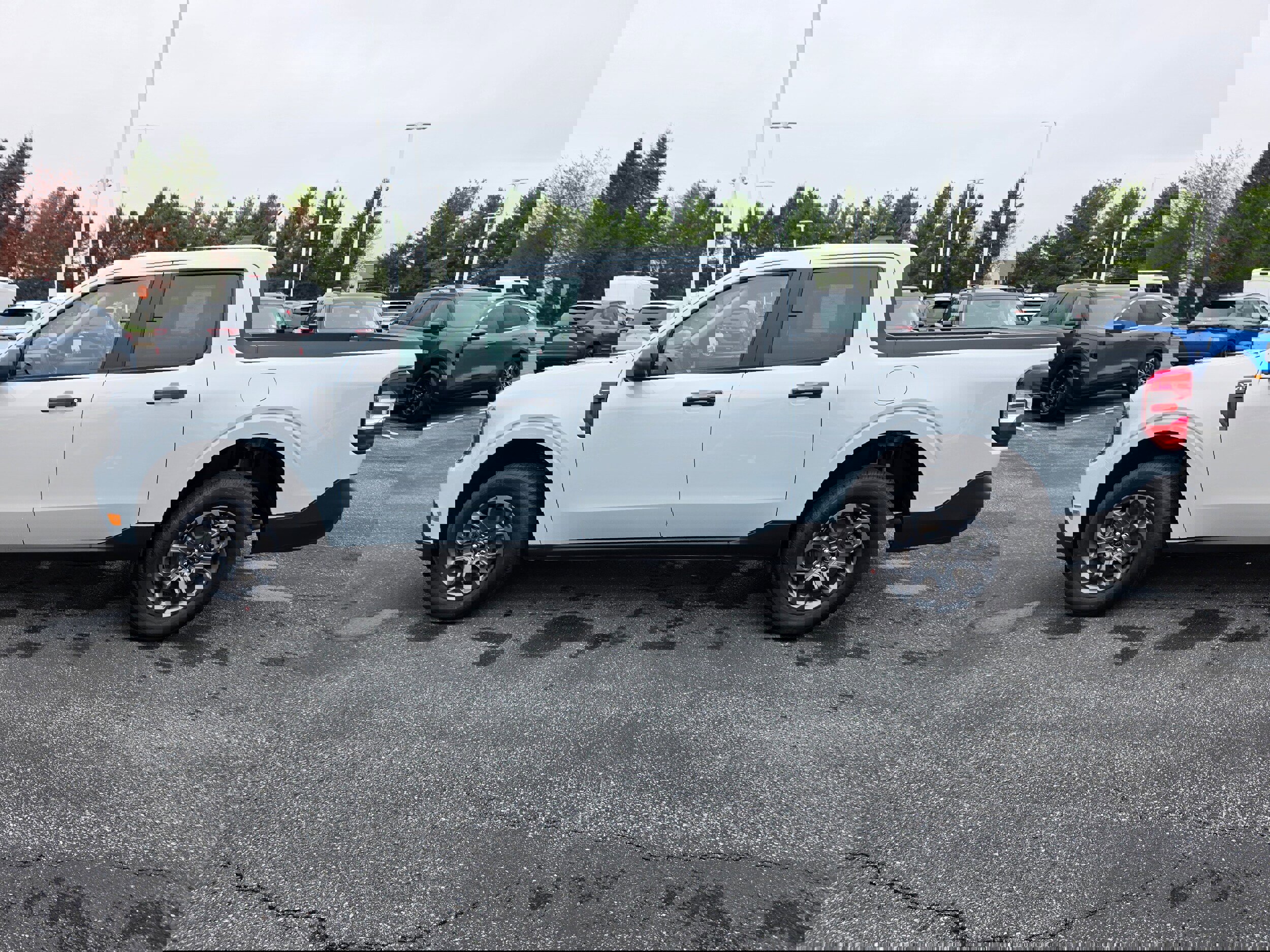 New 2026 Ford Maverick XLT image 2