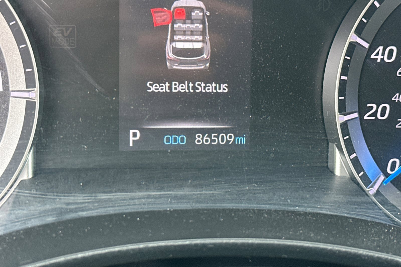 Used 2021 Toyota Highlander LE image 41