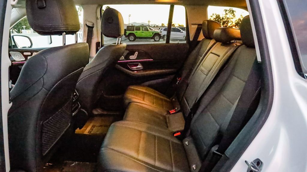 Used 2024 Mercedes-Benz GLS 450 4MATIC image 22