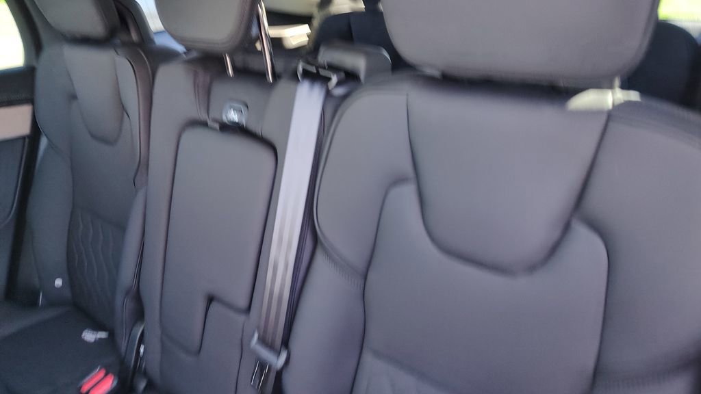New 2026 Volvo XC90 B6 Plus w/ Protection Package Premier image 27