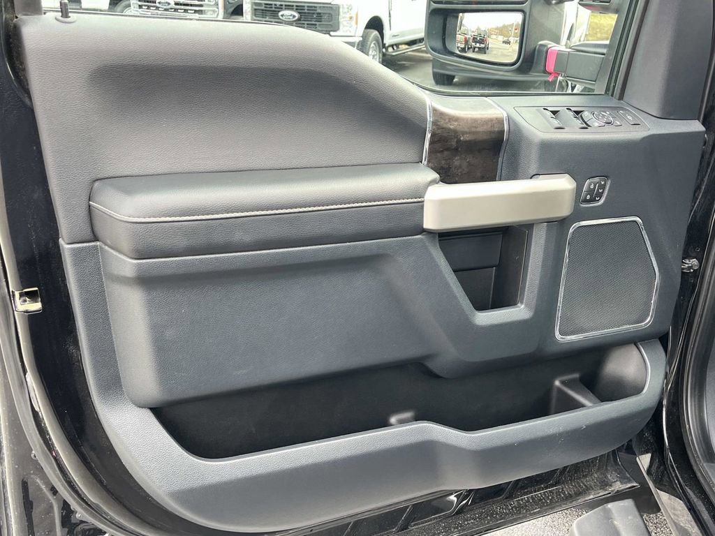Used 2022 Ford F250 Lariat w/ Lariat Ultimate Package image 23