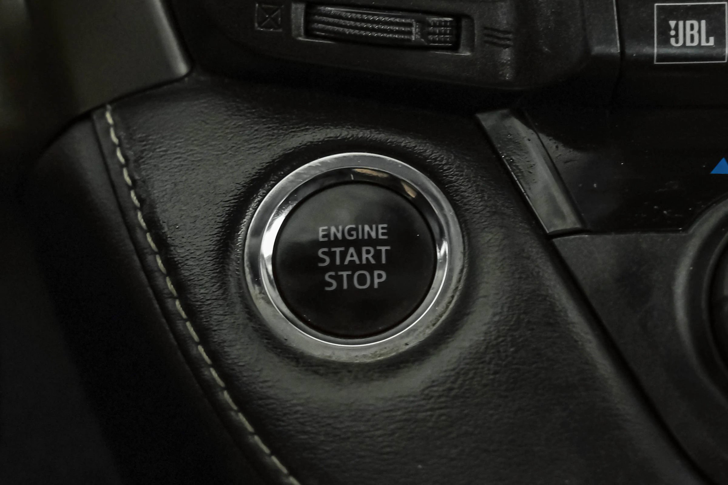 Used 2016 Toyota RAV4 Limited w/ Advanced Technology Package FWD image 20