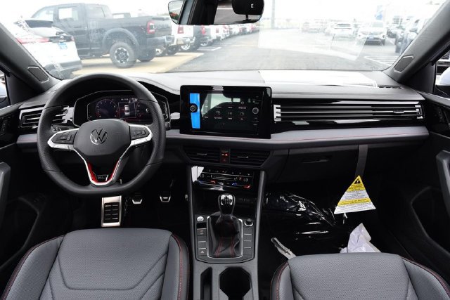 New 2026 Volkswagen Jetta GLI Autobahn FWD image 7