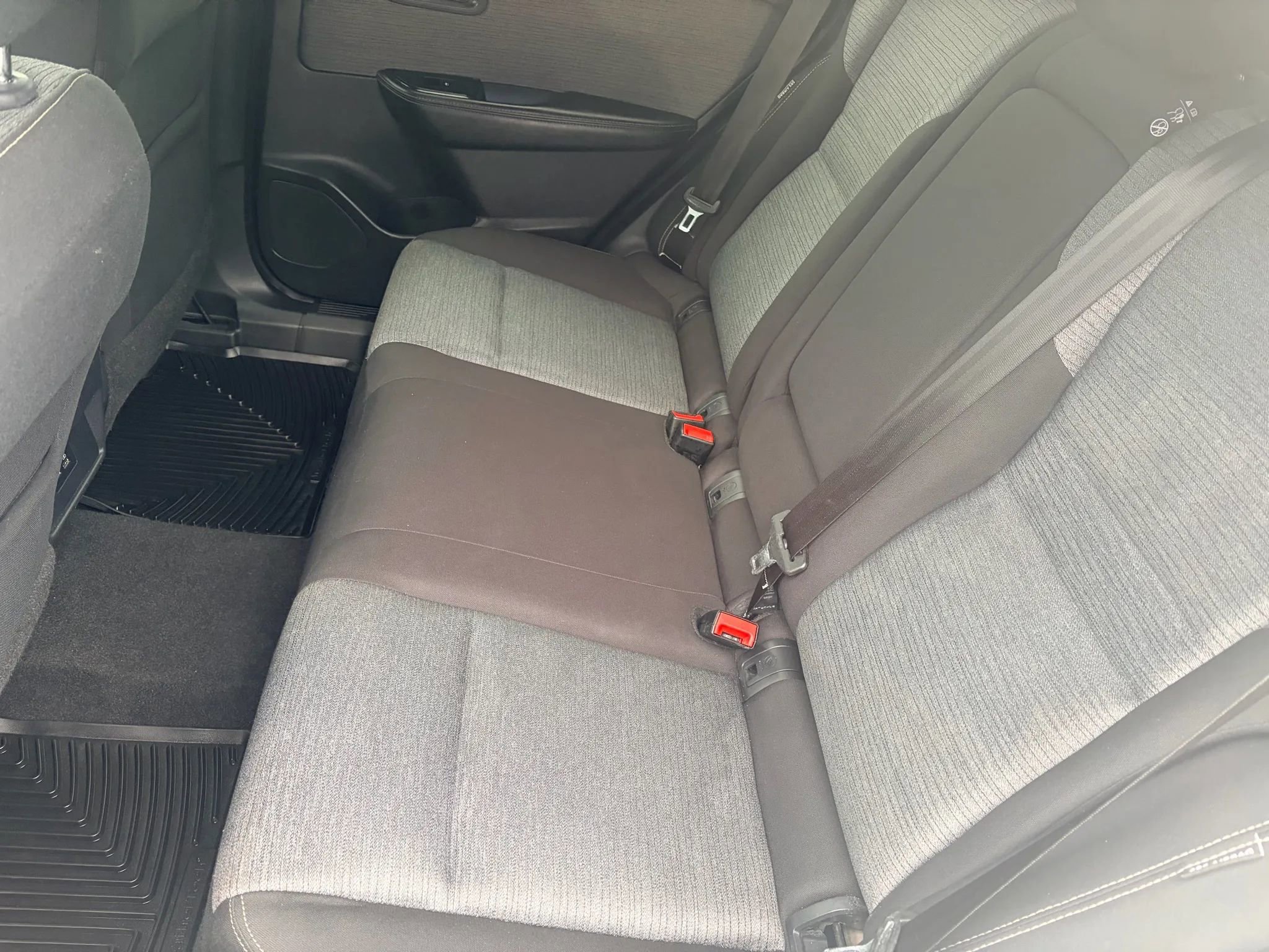 Used 2021 Nissan Rogue SV image 16