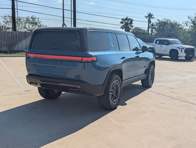 Used 2025 Rivian R1S Adventure AWD/4WD image 5