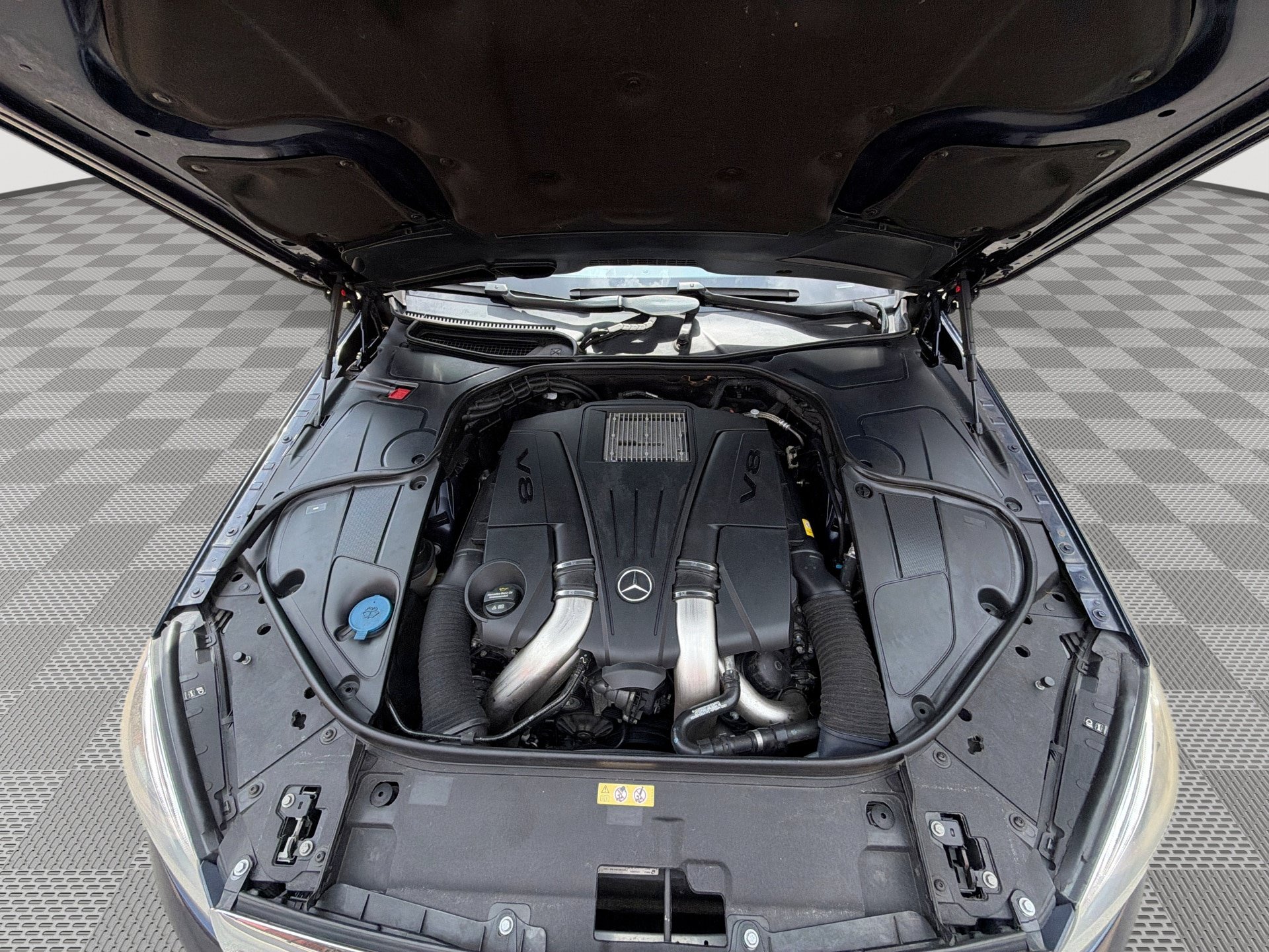 Used 2015 Mercedes-Benz S 550 4MATIC Sedan image 18