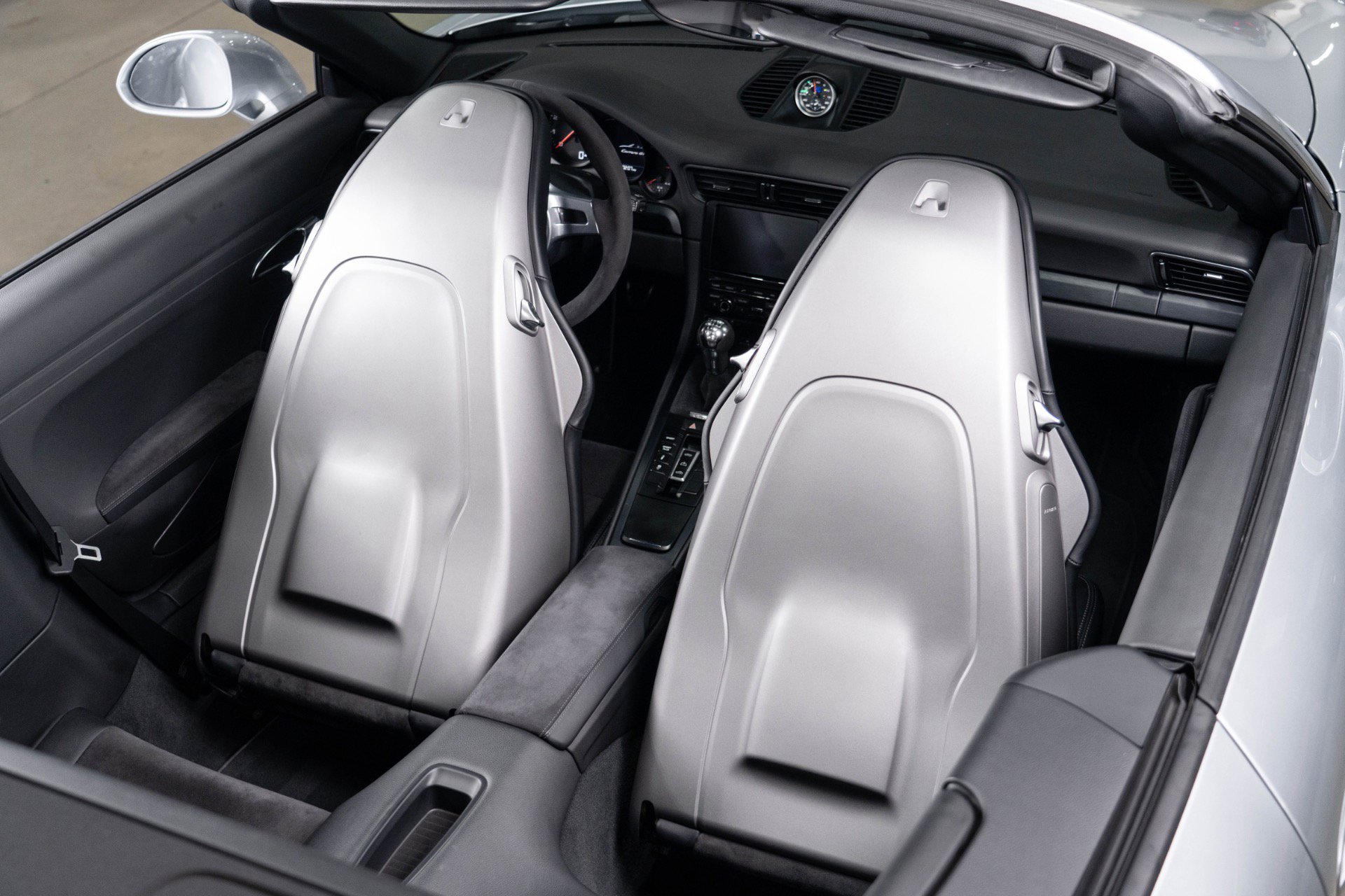 Used 2015 Porsche 911 Carrera GTS RWD image 58