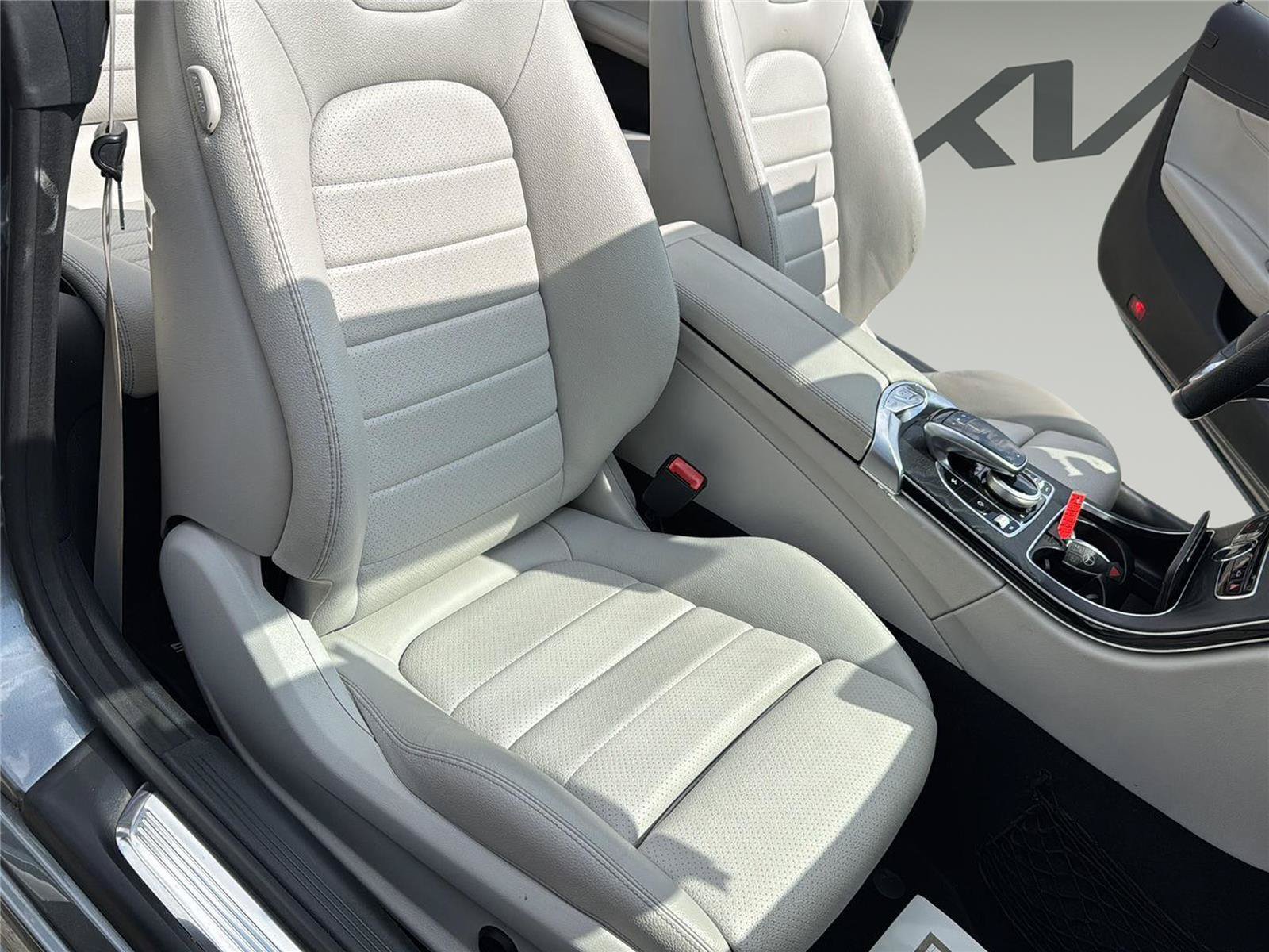 Used 2017 Mercedes-Benz C 300 4MATIC Cabriolet image 28