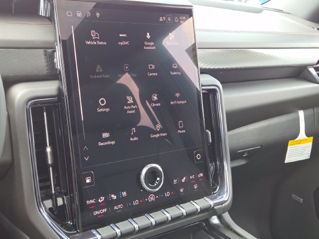 New 2026 GMC Yukon XL AT4 w/ AT4 Premium Plus Package AWD/4WD image 34