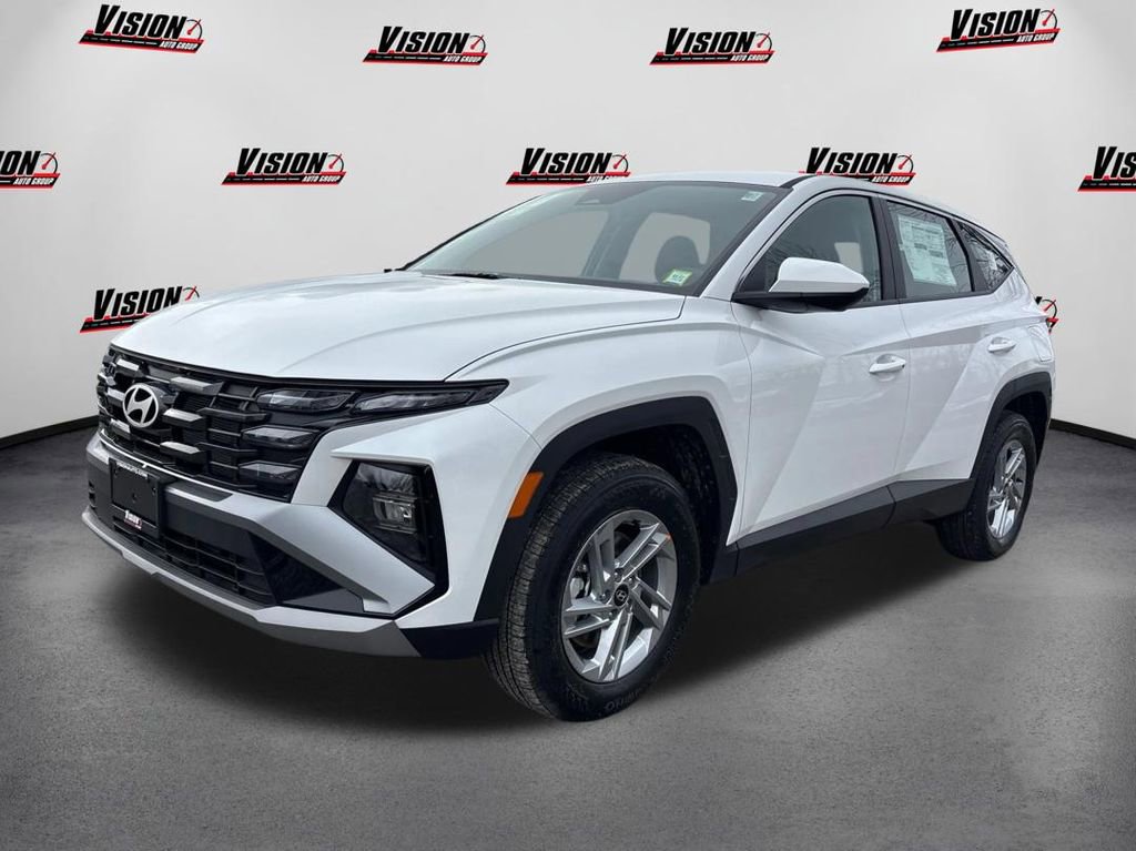 New 2026 Hyundai Tucson SE image 1