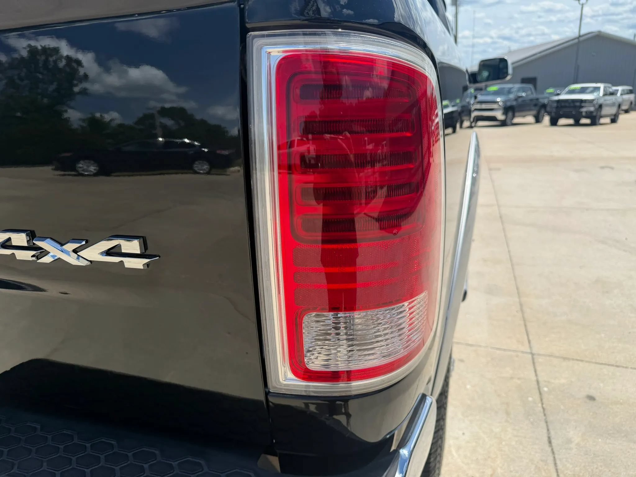 Used 2017 RAM 2500 Laramie w/ Snow Chief Group AWD/4WD image 59