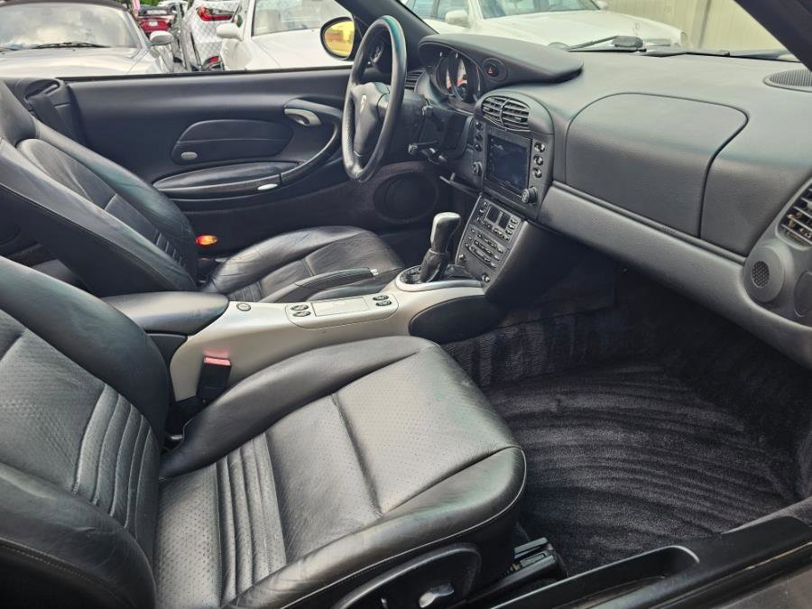 Used 2001 Porsche 911 Carrera image 7