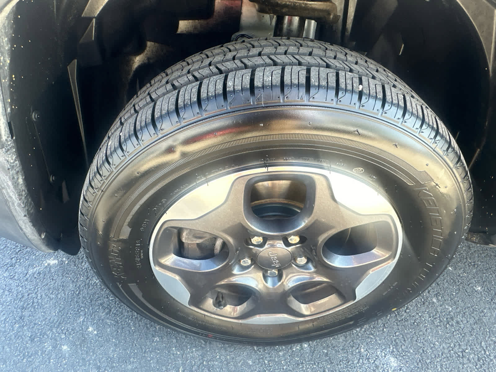 Used 2017 Jeep Renegade Sport w/ Power & Air Group image 11