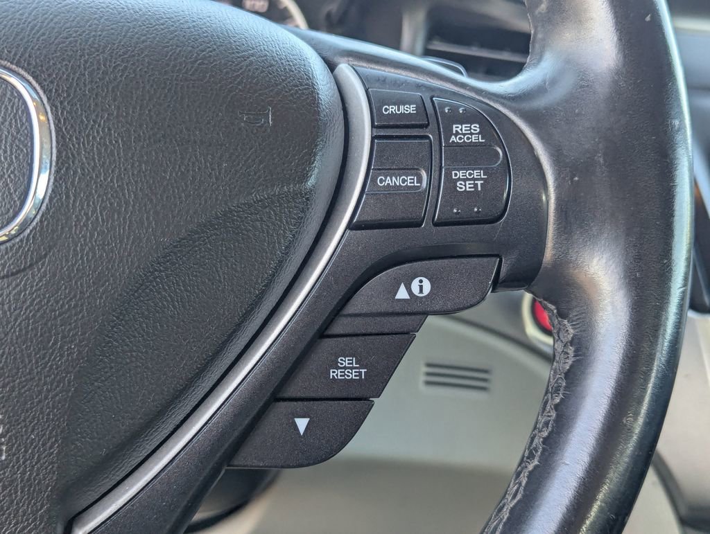 Used 2017 Acura ILX image 19