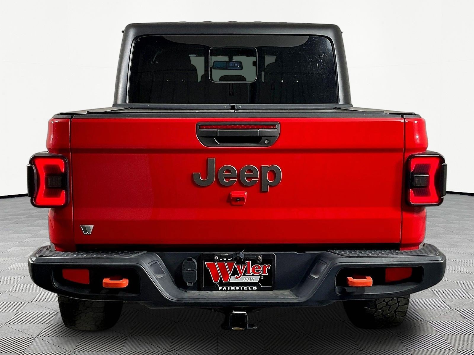 Used 2023 Jeep Gladiator Mojave w/ Cold Weather Group AWD/4WD image 5