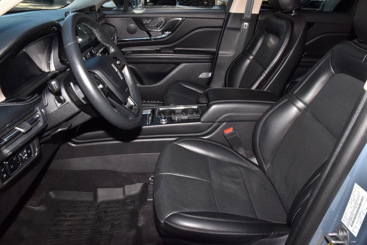 Certified 2024 Lincoln Corsair Grand Touring AWD/4WD image 13