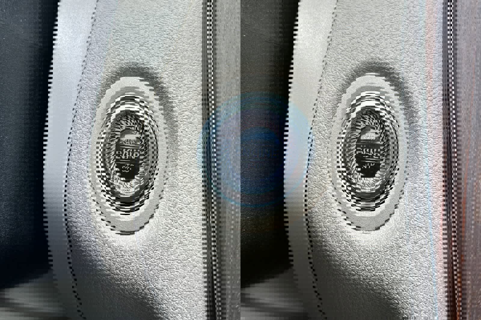 Used 2020 Mercedes-Benz C 300 4MATIC Sedan image 20