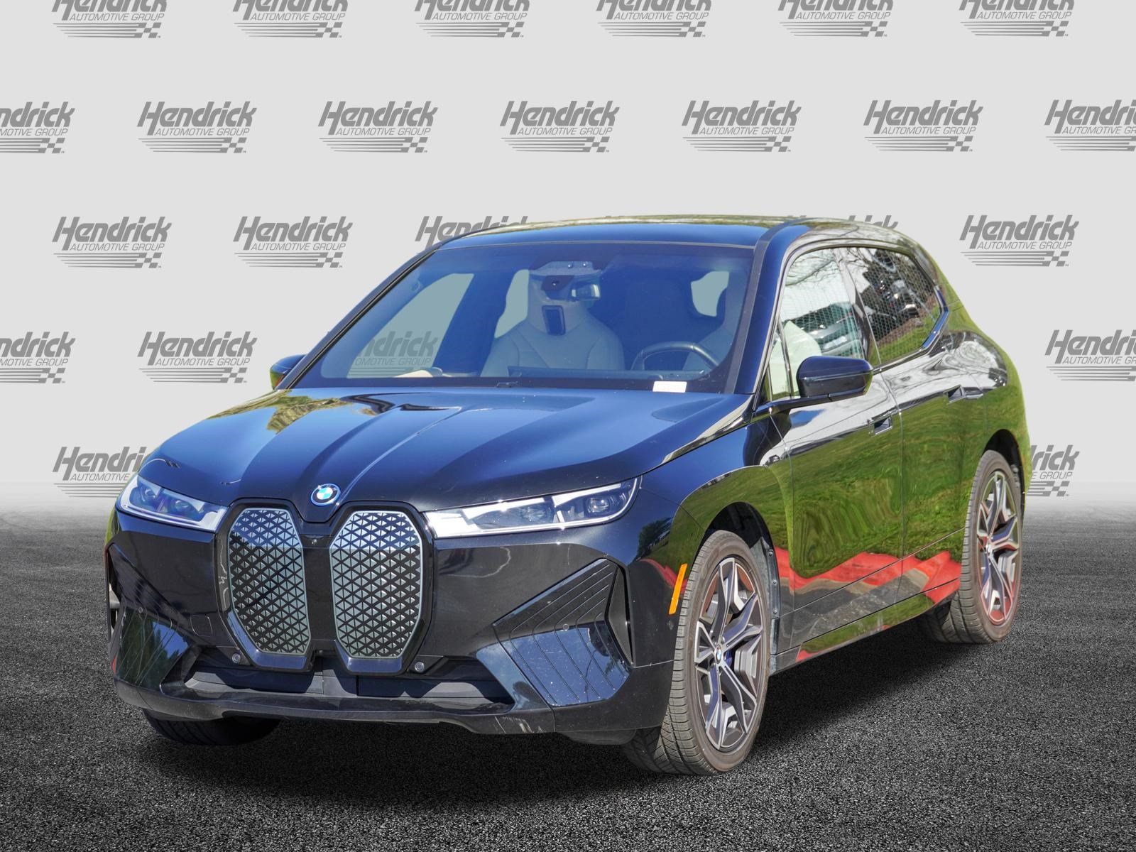 Certified 2024 BMW iX xDrive50 w/ Sport Package AWD/4WD image 5
