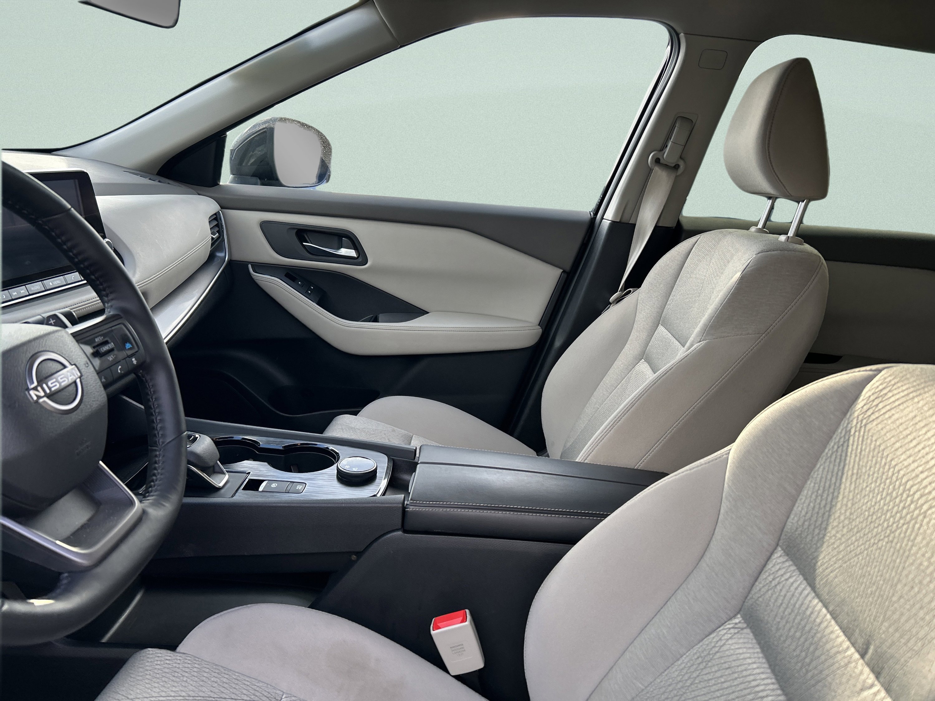 Used 2025 Nissan Rogue SV AWD/4WD image 21