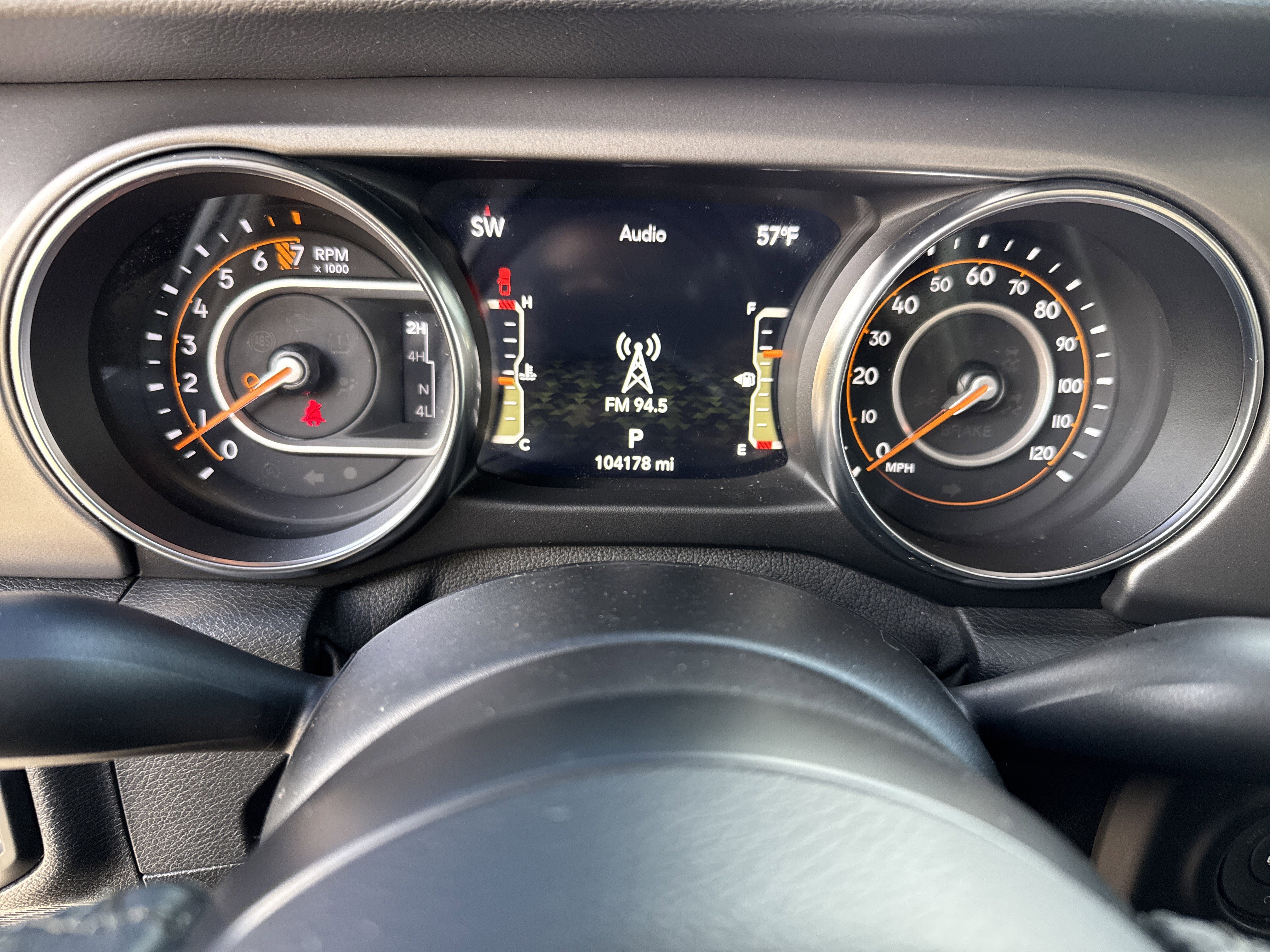 Used 2021 Jeep Gladiator Sport image 21