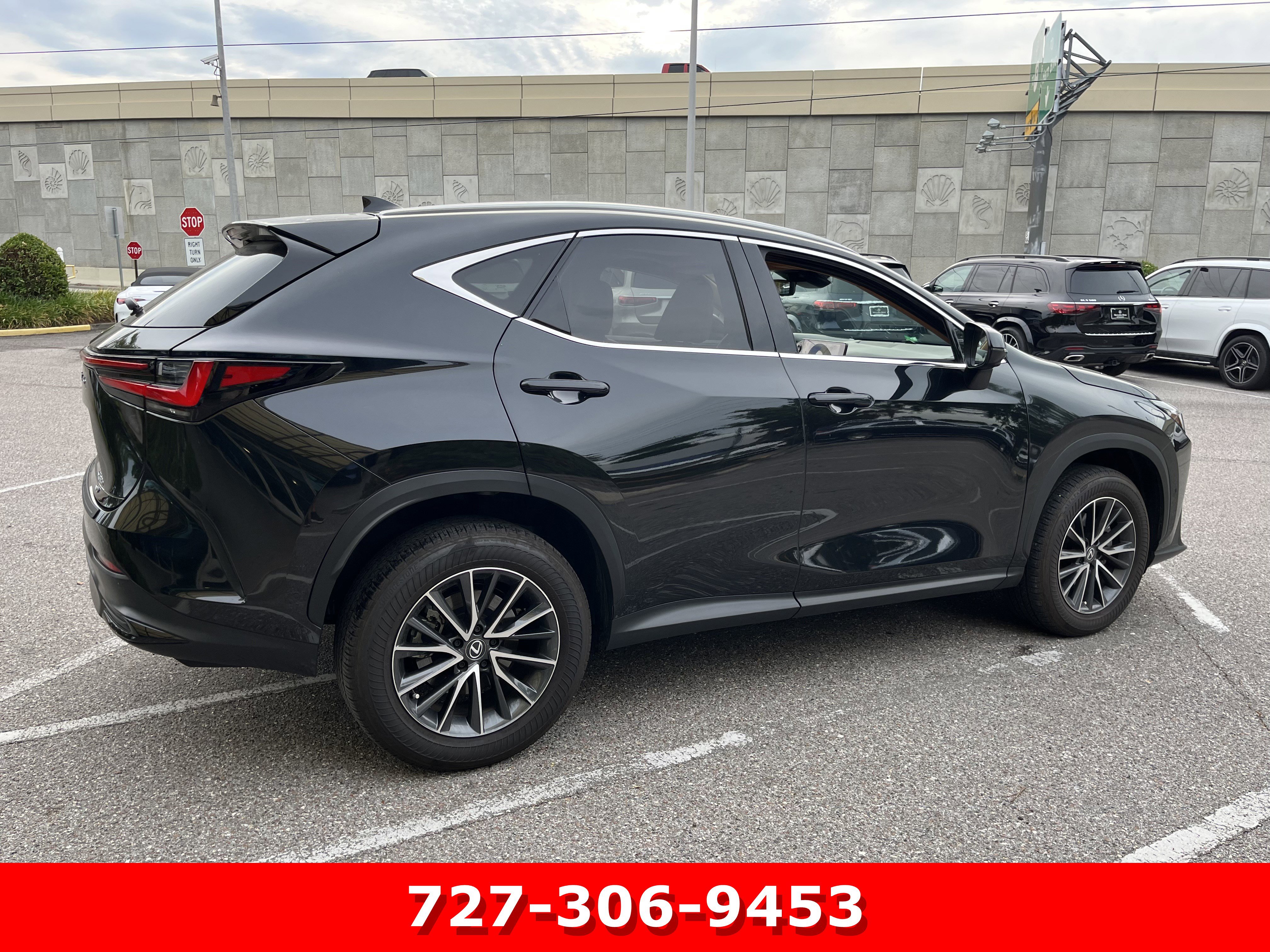 Used 2025 Lexus NX 350h AWD w/ Cold Area Package image 9