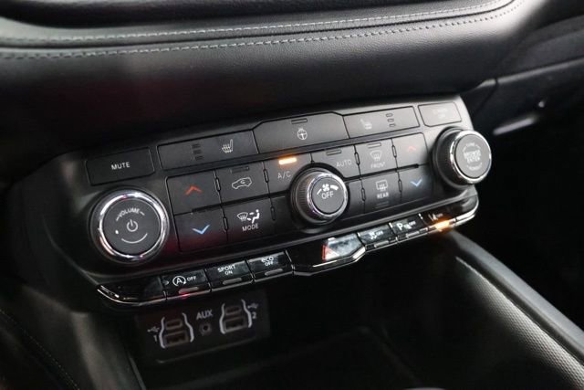 Used 2022 Dodge Durango GT AWD/4WD image 28