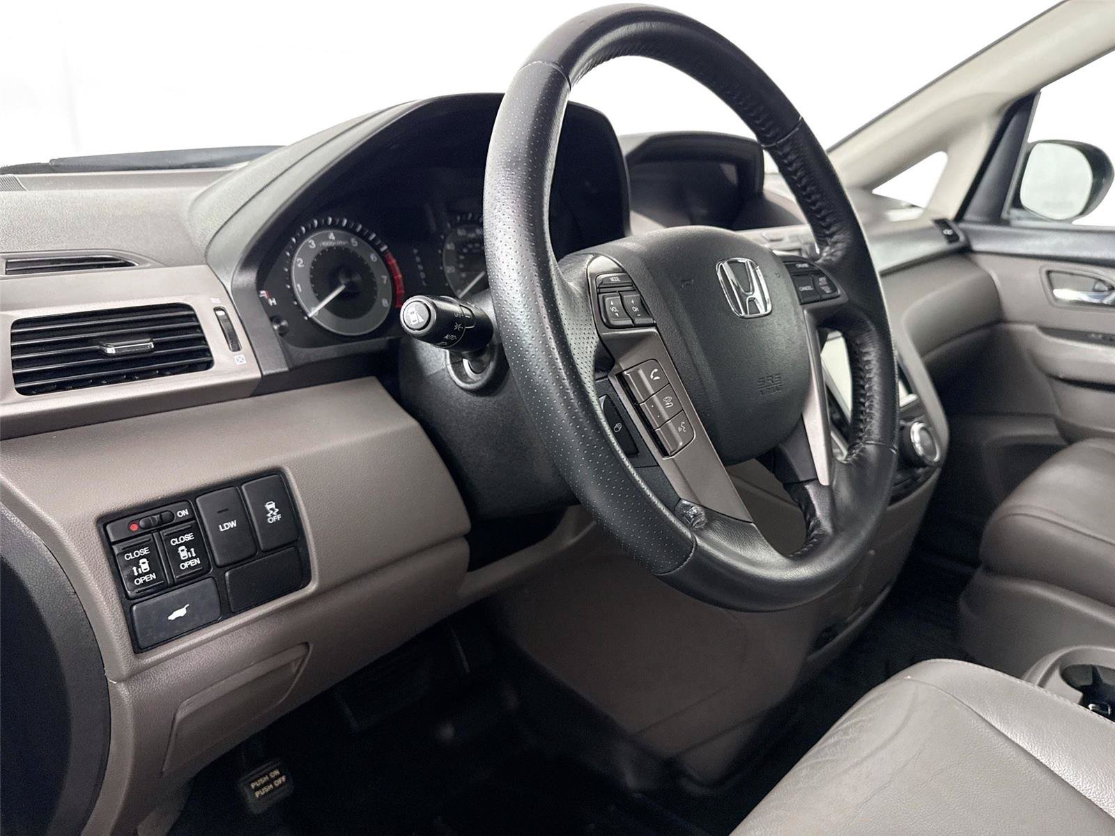 Used 2016 Honda Odyssey EX-L image 4