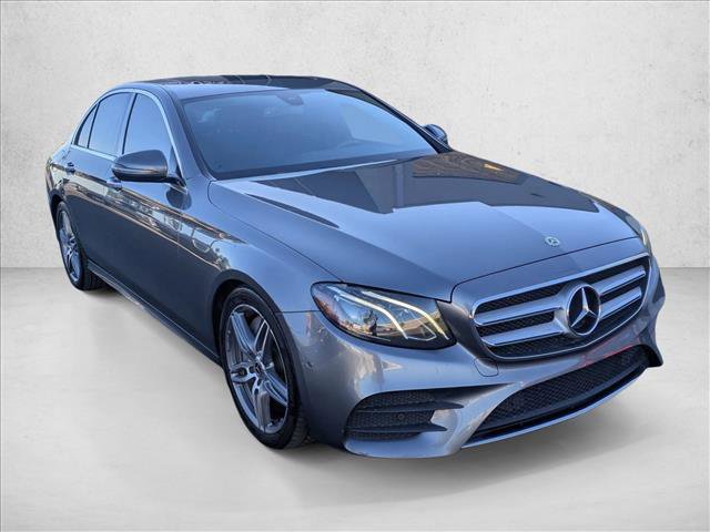 Used 2018 Mercedes-Benz E 300 image 3