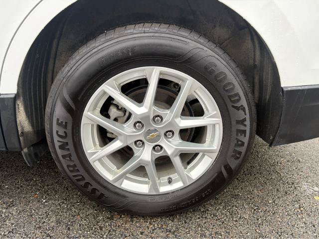 Used 2024 Chevrolet Equinox LT AWD/4WD image 12