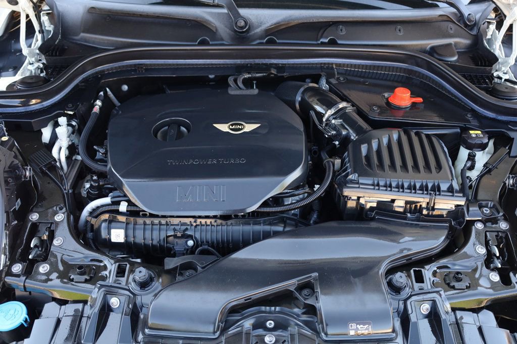Used 2017 MINI Cooper S image 17