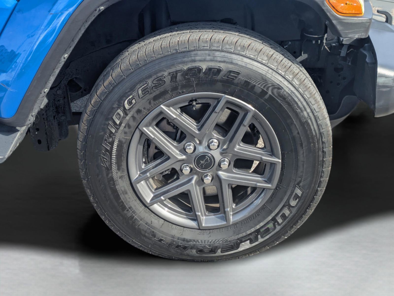 Used 2024 Jeep Gladiator Sport image 19