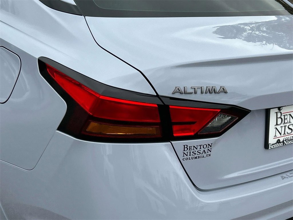 New 2025 Nissan Altima 2.5 SR w/ SR Premium Package image 10