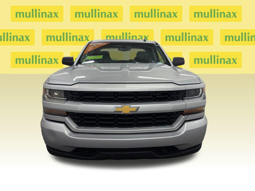 Used 2018 Chevrolet Silverado 1500 Custom w/ Texas Edition RWD image 13