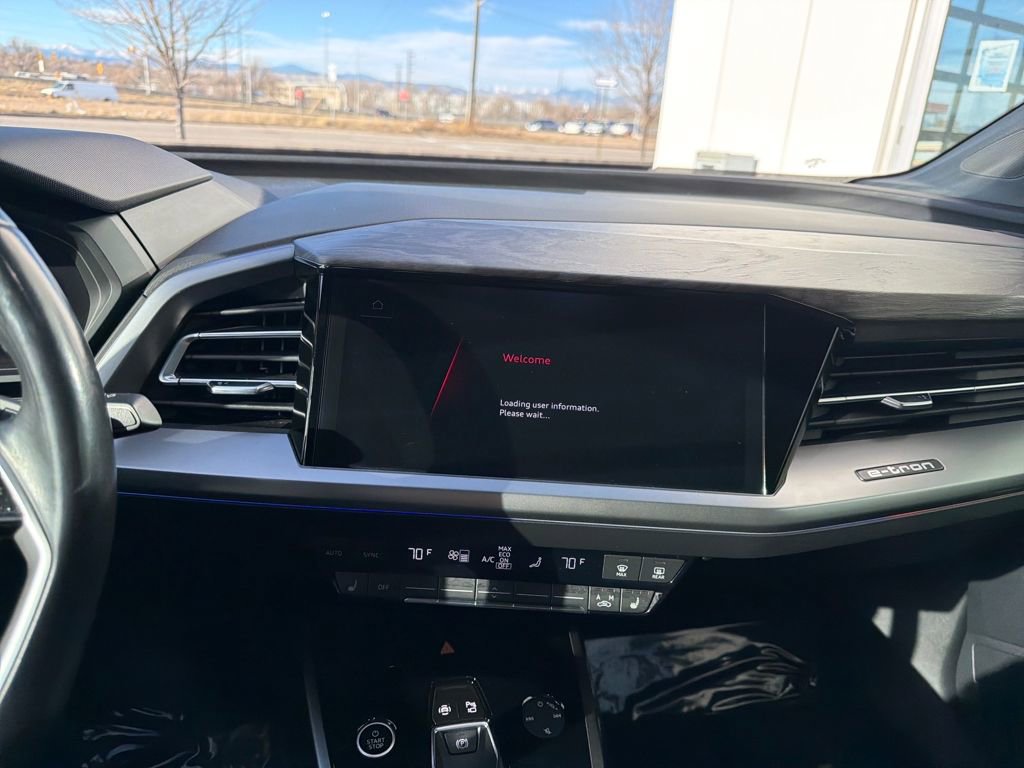 Used 2024 Audi Q4 e-tron Premium Plus image 18