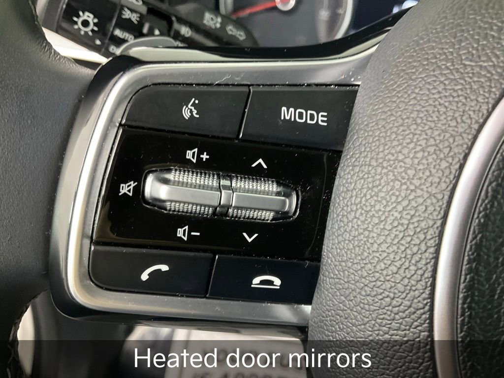 Certified 2023 Kia Sorento EX image 23