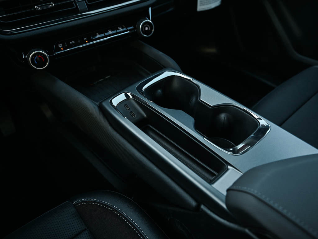 New 2025 Chevrolet Equinox EV RS image 26