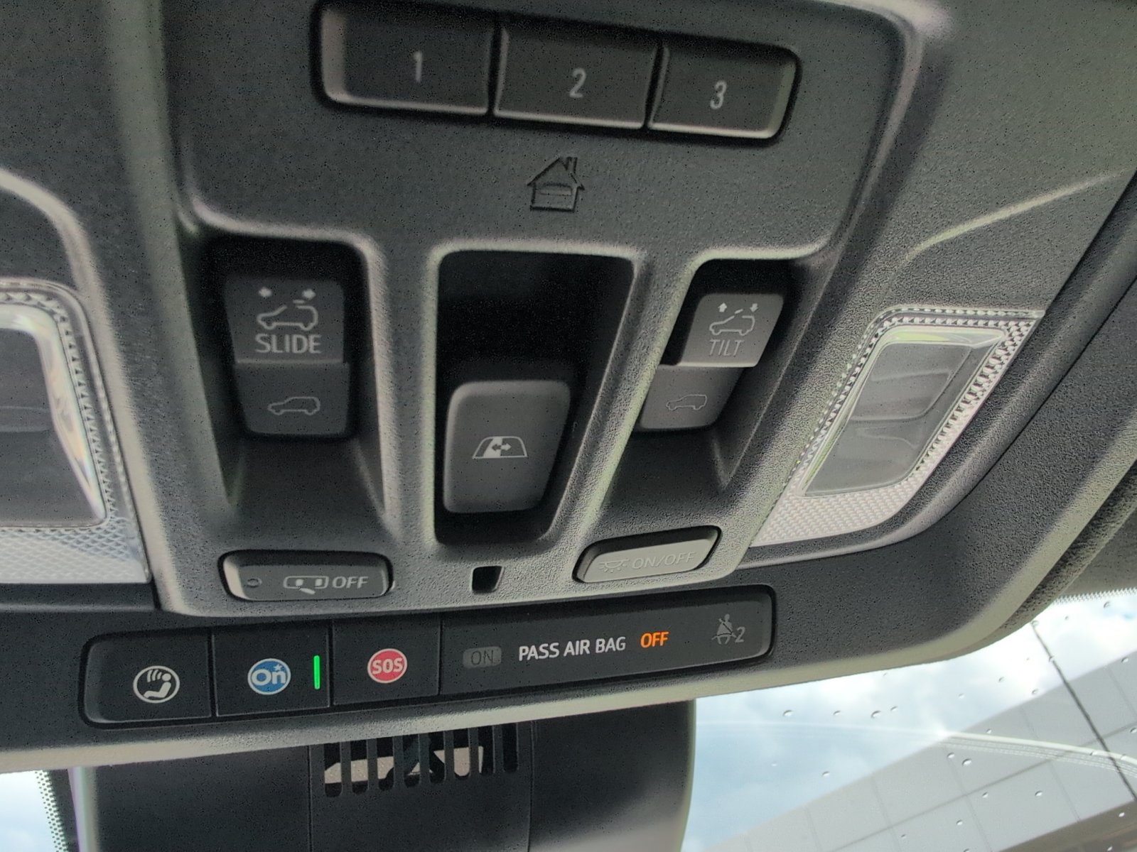 Used 2025 GMC Sierra 1500 AT4X AWD/4WD image 43