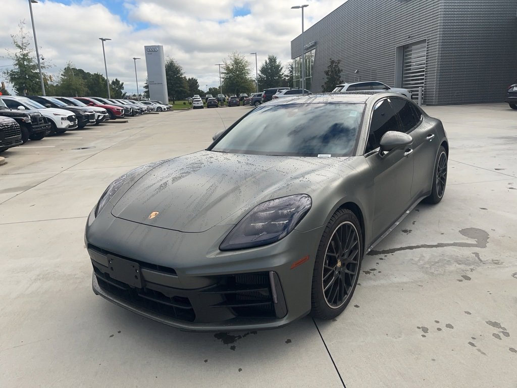 Used 2025 Porsche Panamera 4 image 2