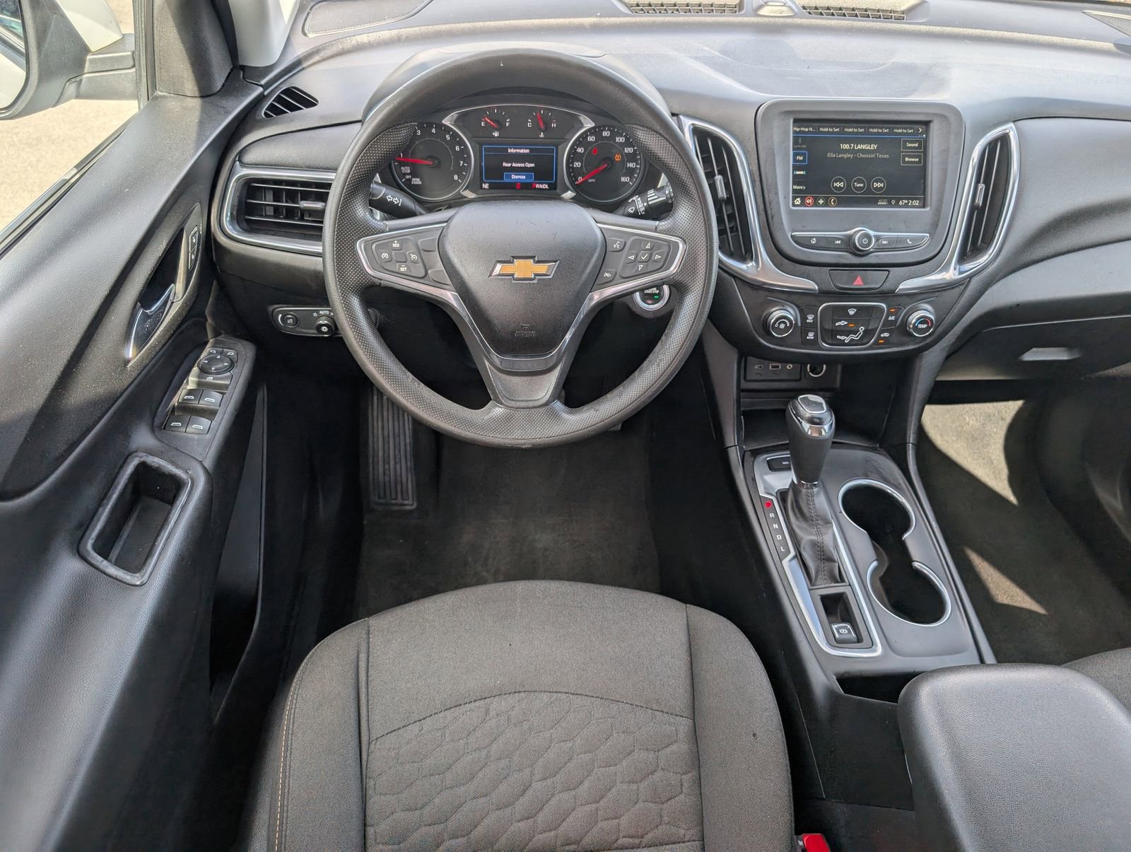 Used 2019 Chevrolet Equinox LT w/ LPO, Floor Liner Package AWD/4WD image 17