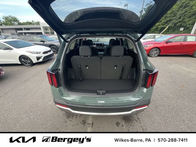 Certified 2025 Kia Sorento EX AWD/4WD image 19