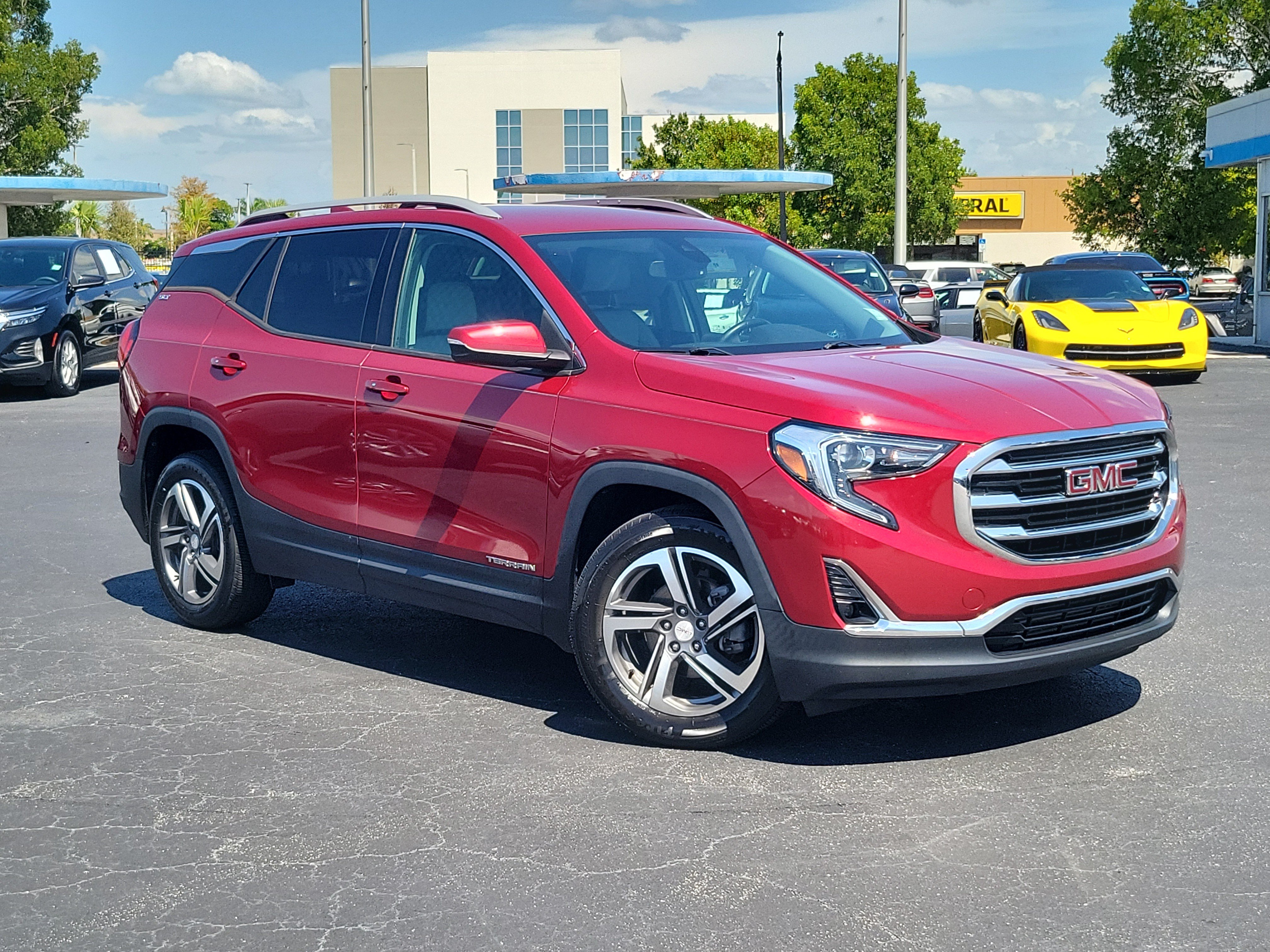 Used 2020 GMC Terrain SLT w/ Preferred Package FWD image 32