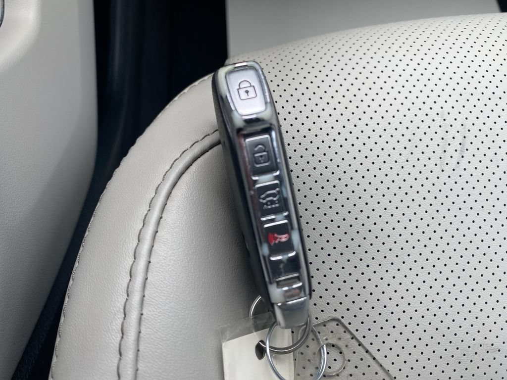 Used 2020 Kia Telluride S AWD/4WD image 26