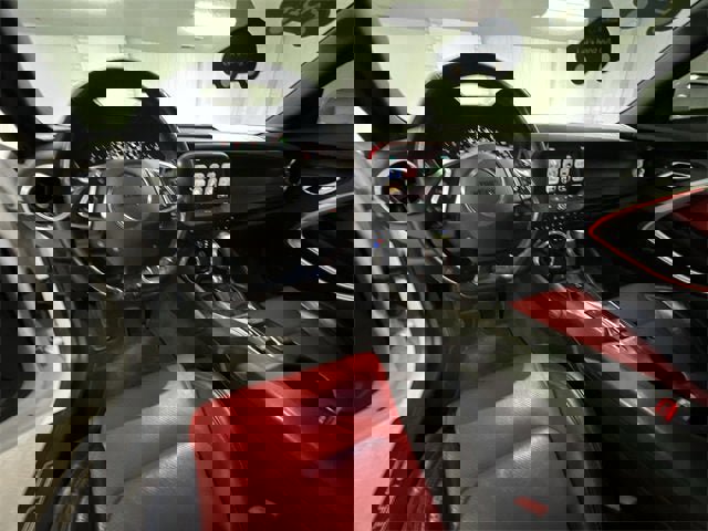 Certified 2017 Chevrolet Camaro SS image 20