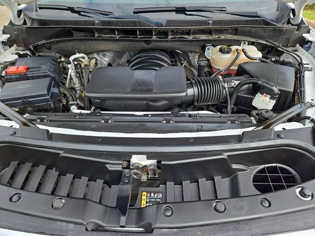 Certified 2024 GMC Yukon SLT RWD image 28