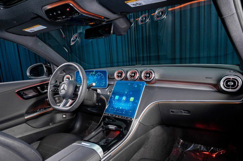 Certified 2026 Mercedes-Benz C 300 Sedan image 4