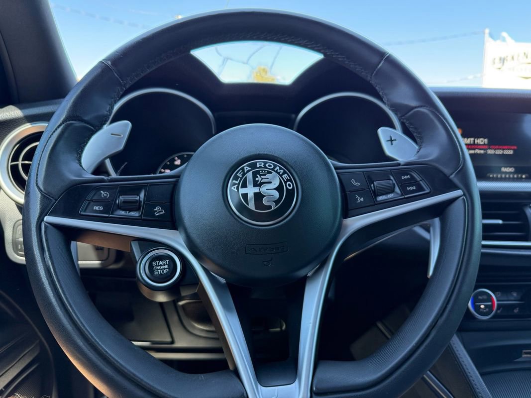 Used 2018 Alfa Romeo Stelvio Ti Sport image 29