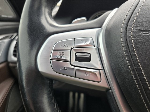 Used 2017 BMW 740i xDrive 740i xDrive image 23