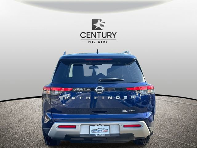Used 2022 Nissan Pathfinder SL w/ Cargo Package image 3