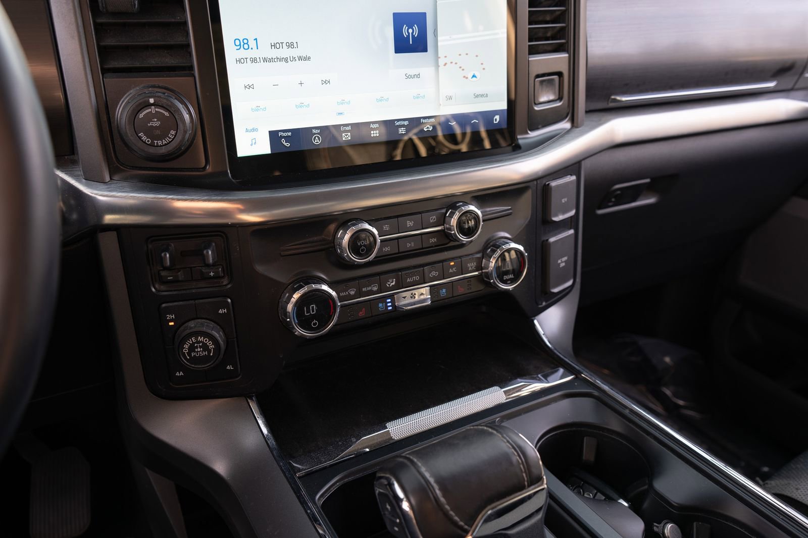 Used 2021 Ford F150 Lariat image 25