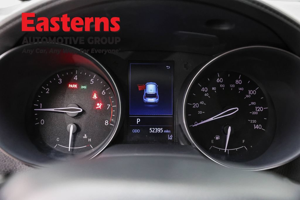 Used 2022 Toyota C-HR Limited FWD image 17